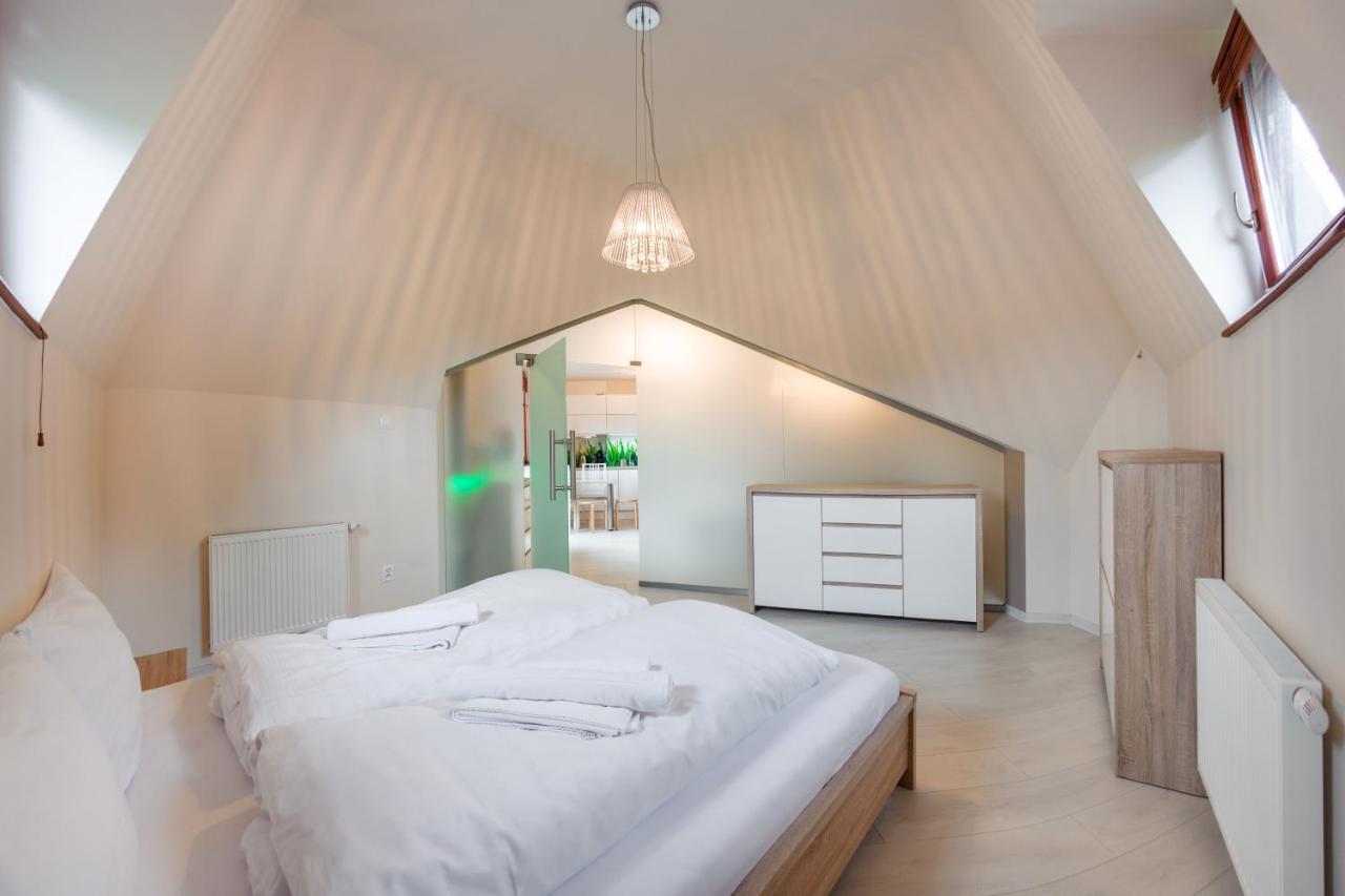 Apartamenty Sun & Snow Willa Hania - Blisko Plazy I Centrum Krynica Morska Exteriör bild